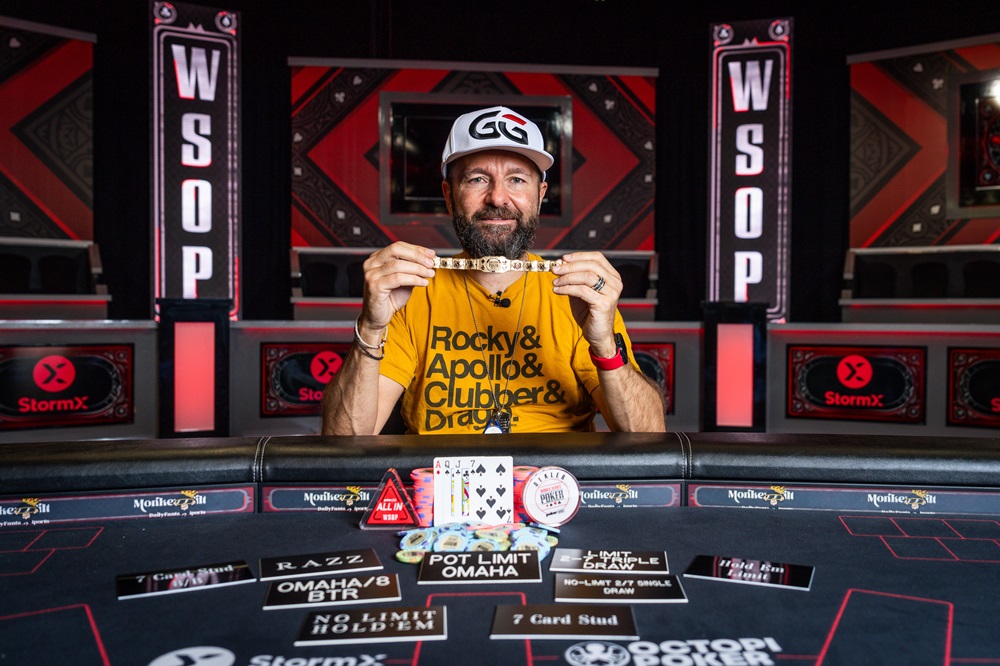 Negreanu to stream the WSOP Online